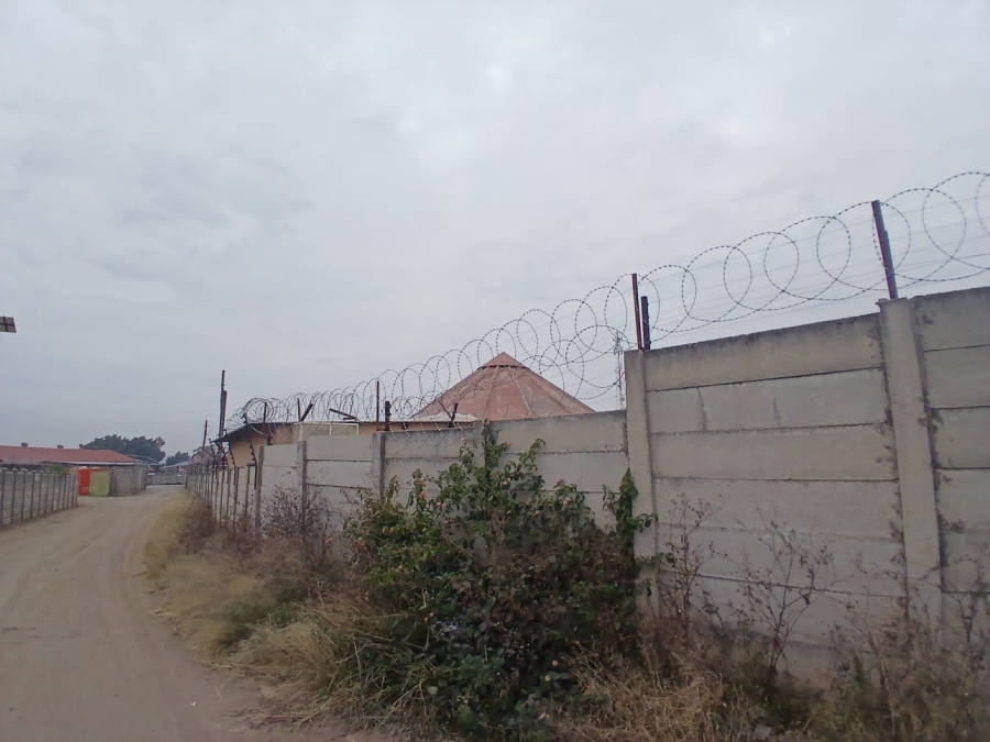 Commercial Property for Sale in Rustenburg Industrial North West
